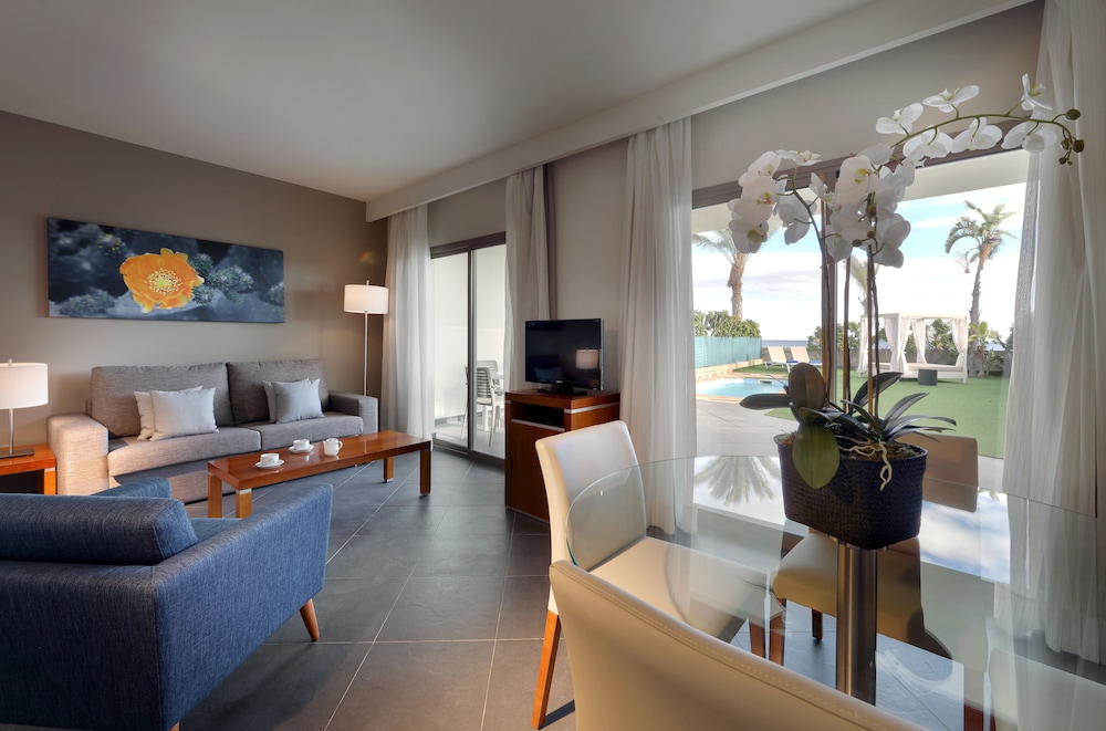 Available room