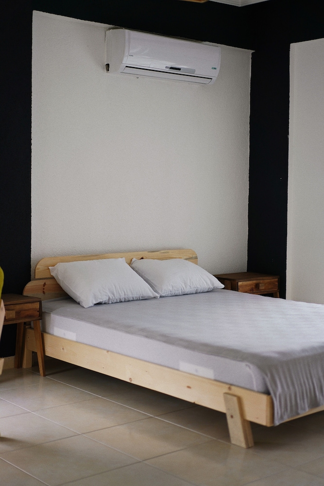 Deluxe Room, 1 Bedroom, Non Smoking, Mountain View photo 3