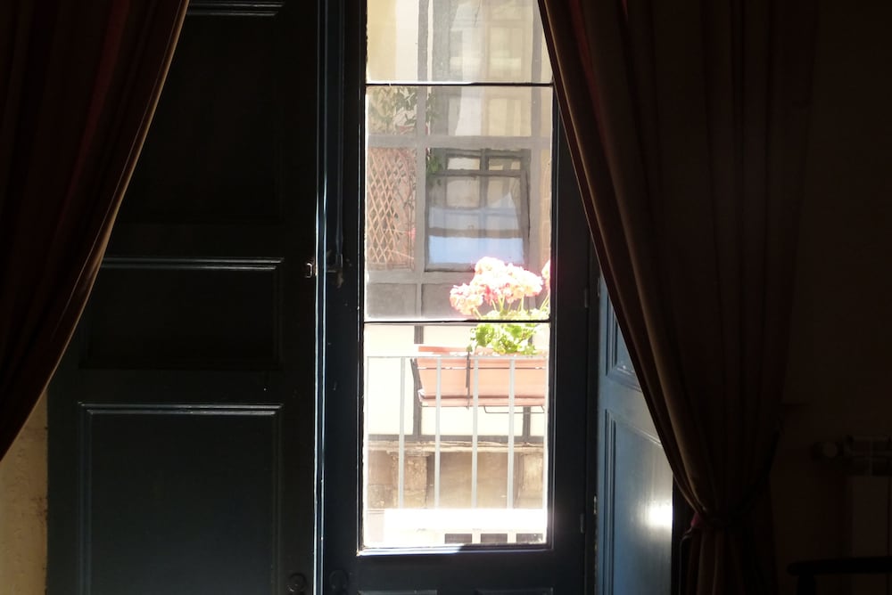 Family Room - Photo 6