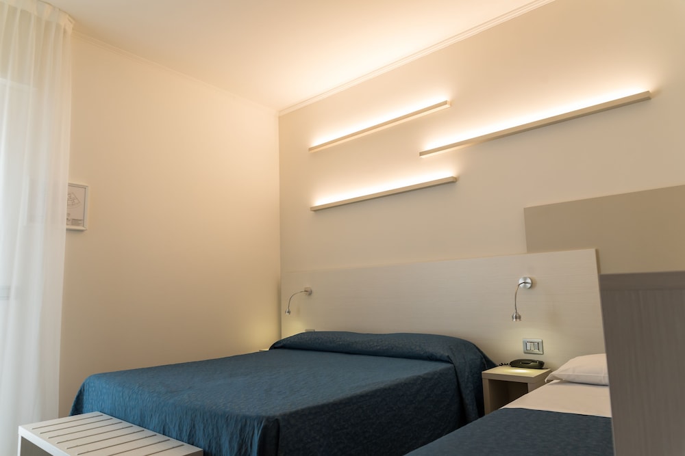 Comfort Room - Photo 3