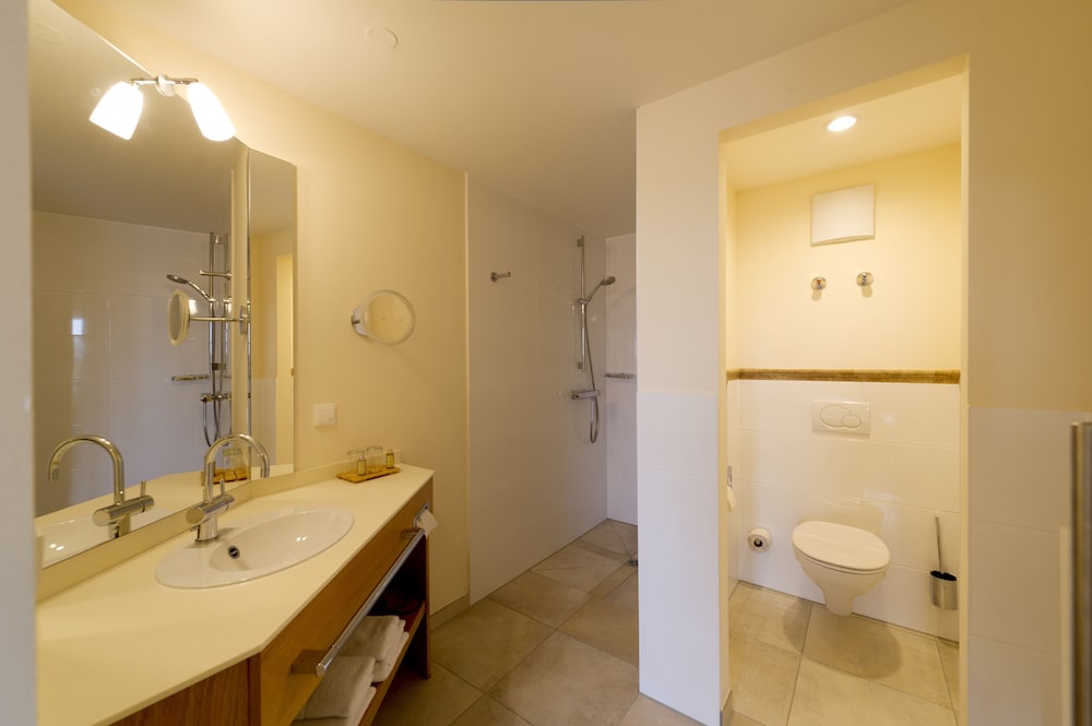 Double or Twin Room photo 3