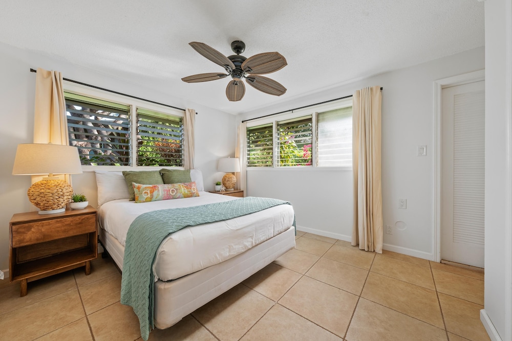 Condo, Multiple Beds (International Colony Club 37) photo 3