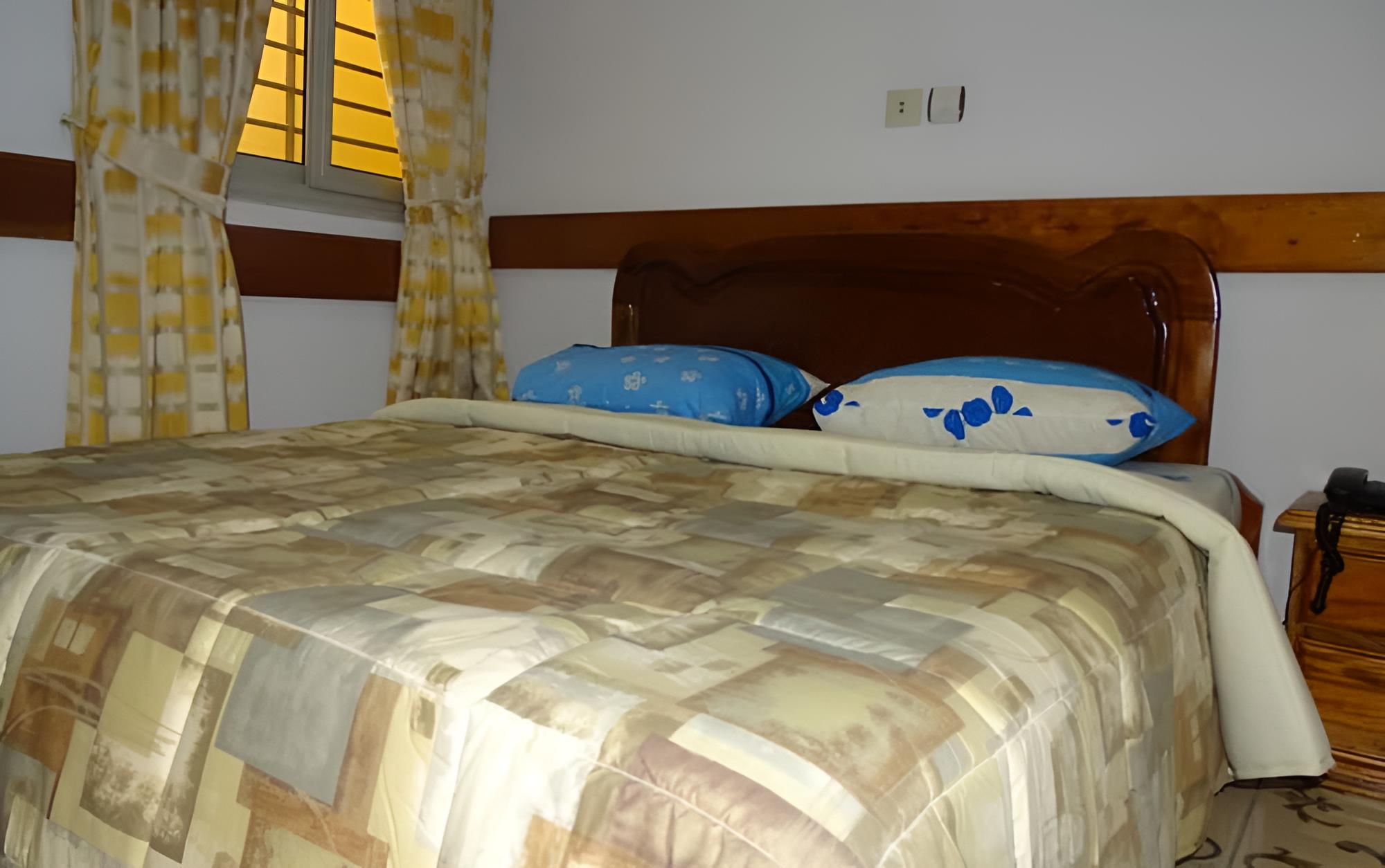 Suite, 1 Queen Bed, Non Smoking