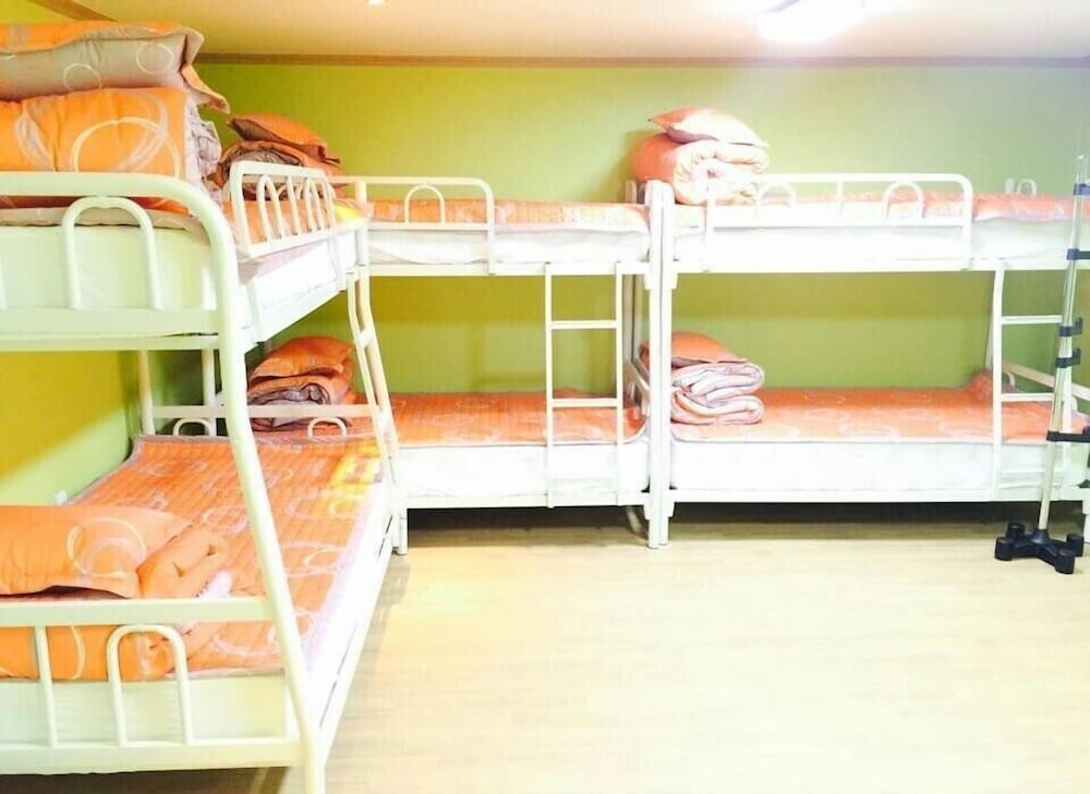 Shared Dormitory (6 Beds) photo 2