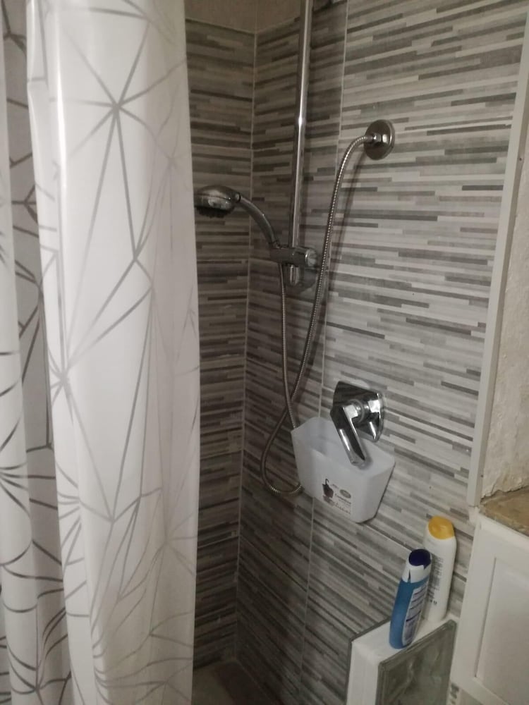 Business Condo, Kitchenette, City View photo 2