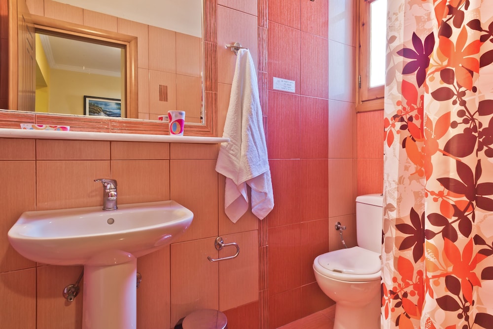 Panoramic Apartment, Sea View (Hills View) photo 2