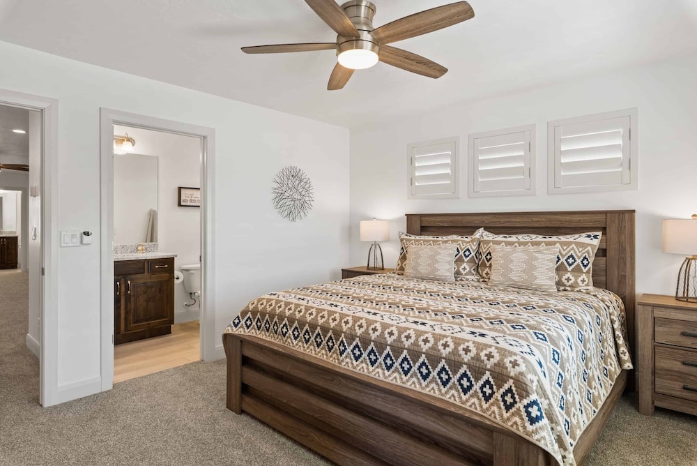 Townhome, 4 Bedrooms photo 1