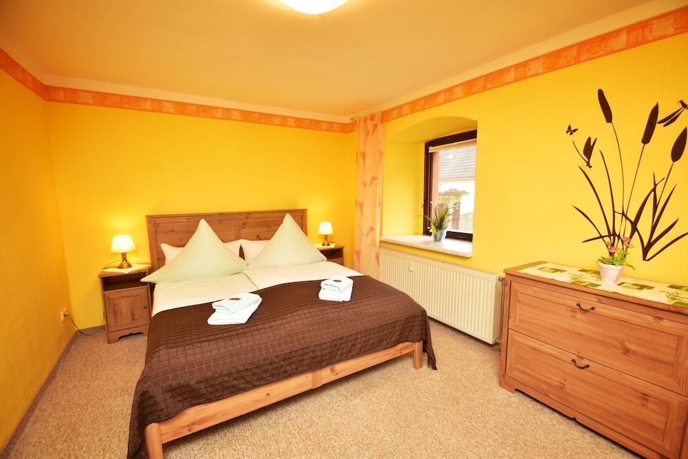 Family Room, 2 Bedrooms (2 Adults + 2 Children) photo 3