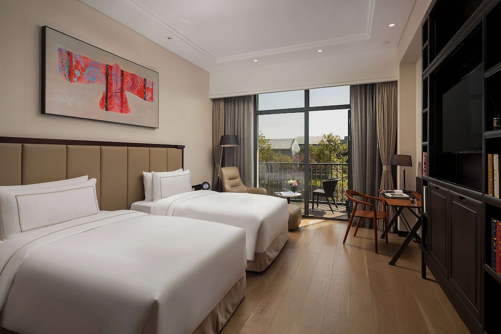 Deluxe Terrace Twin Room photo 1