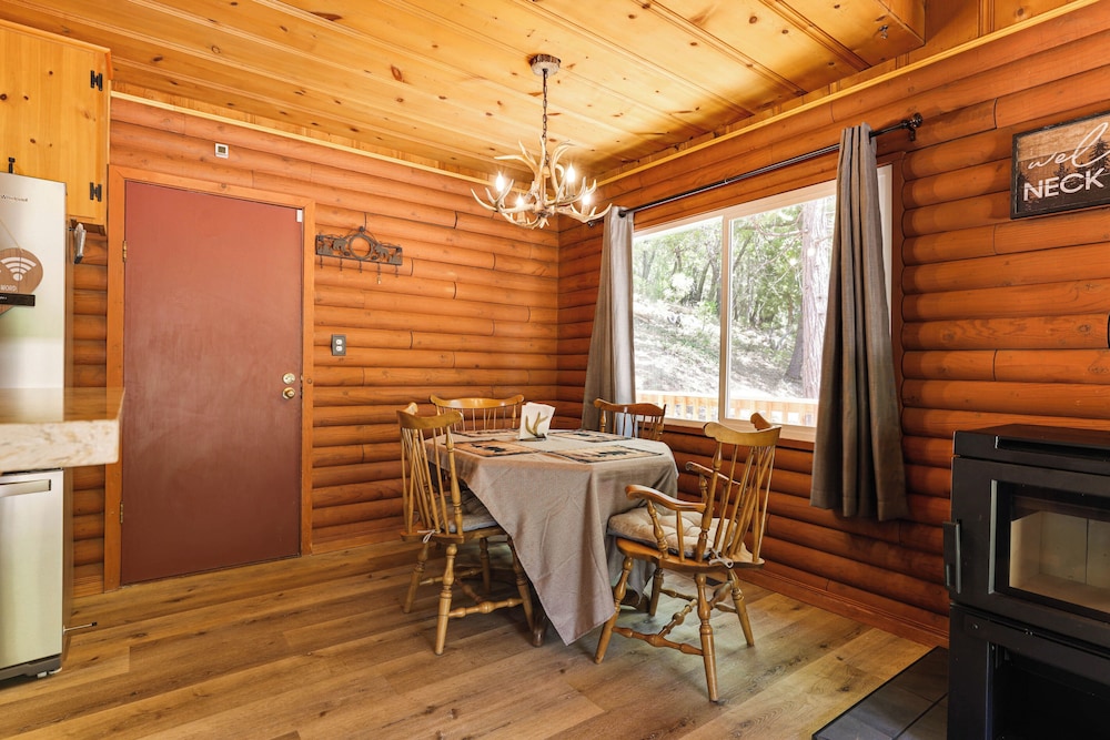 House (2 Bedrooms) photo 2