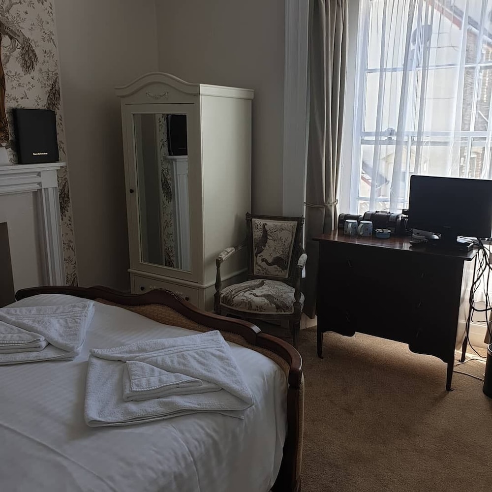 Double Room, Ensuite (Prince George)