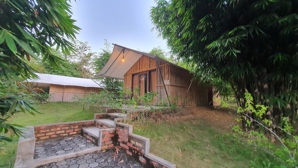 Glamping Tent - Photo 3