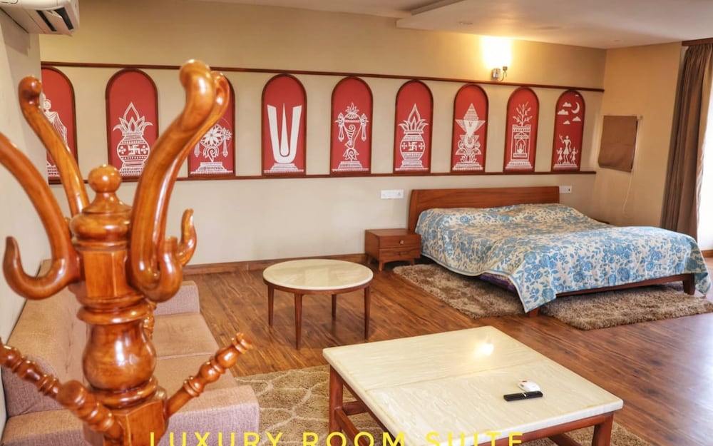 Presidential Room