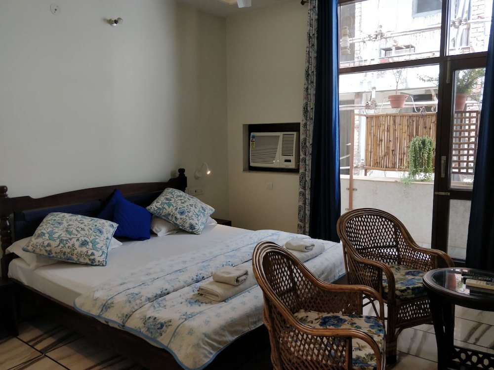 Super Deluxe Room - Photo 31