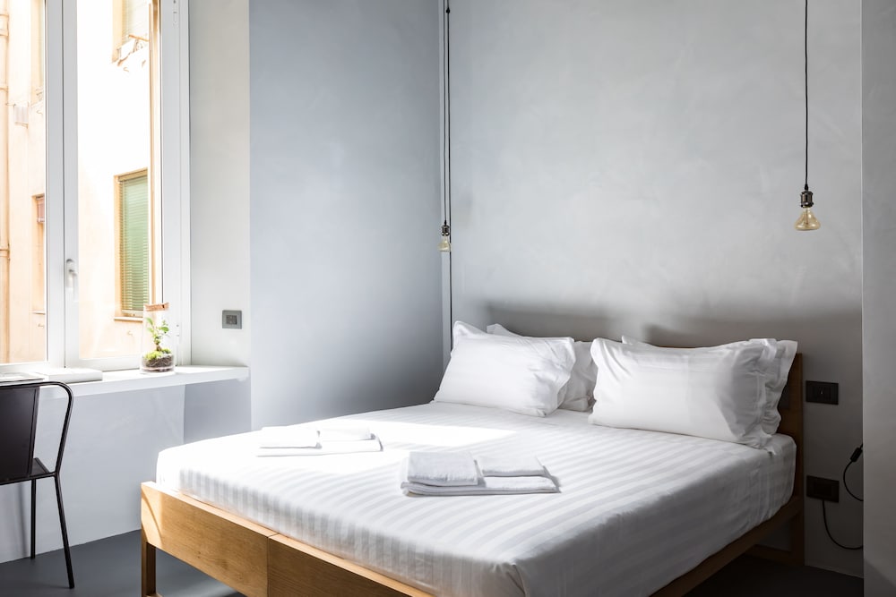 Double or Twin Room photo 3