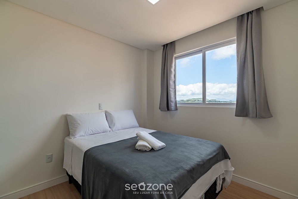 Basic Apartment photo 1