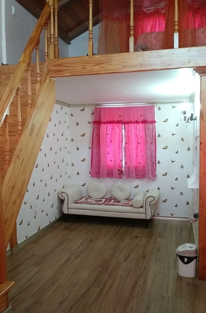 Duplex (Cinderella) photo 3
