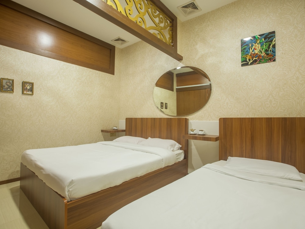 Standard Triple Room - Photo 4