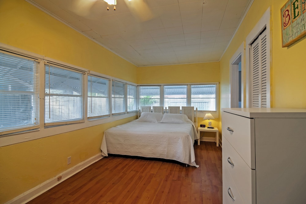 Cottage (1 Bedroom) photo 1