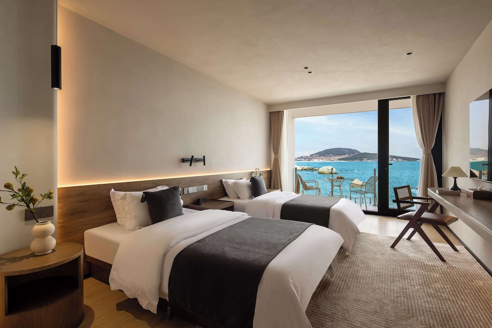 Basic Twin Room, Balcony, Sea View