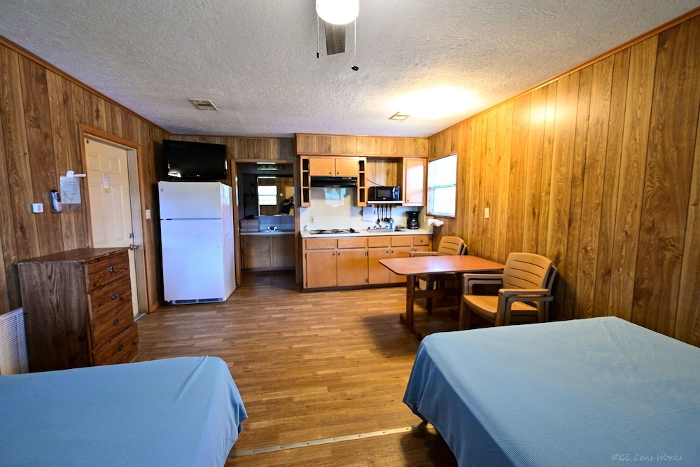 Cove Beach Cabin with beach access photo 1