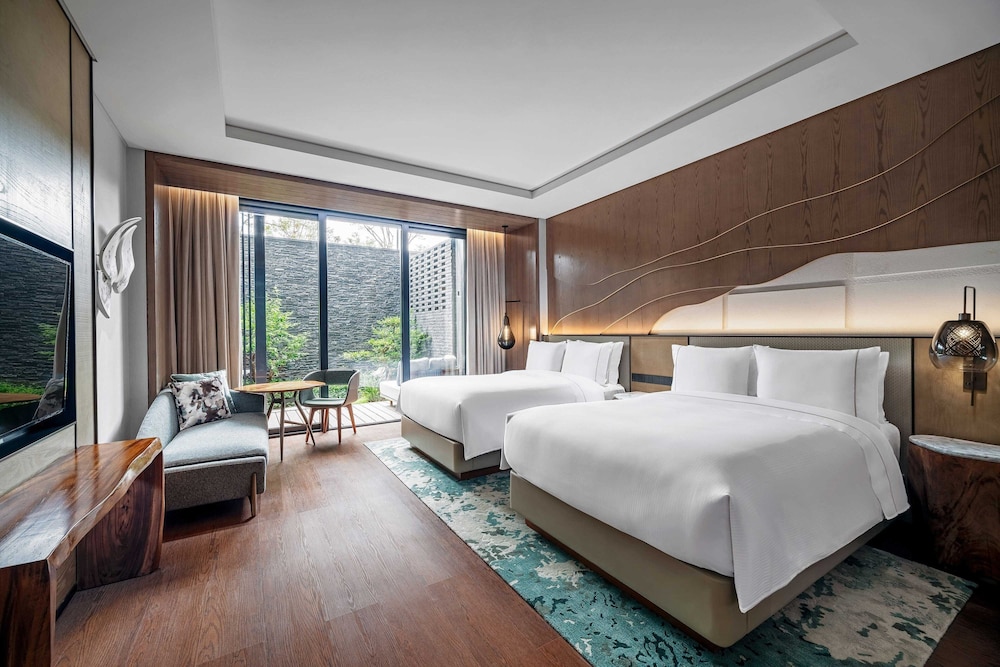 Room, 2 Double Beds - Photo 1