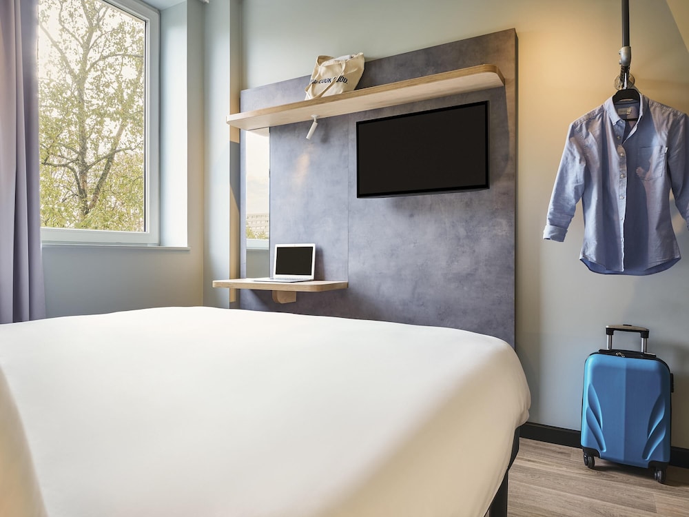 Standard Room, 1 Double Bed - Photo 4