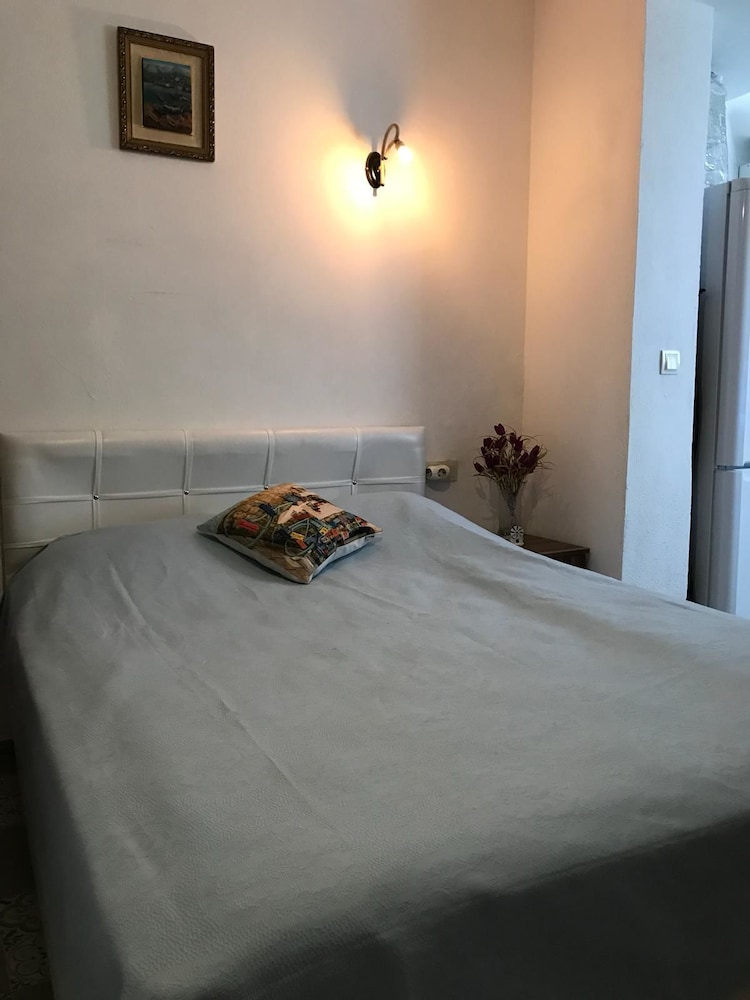 Standard Double Room - Photo 5