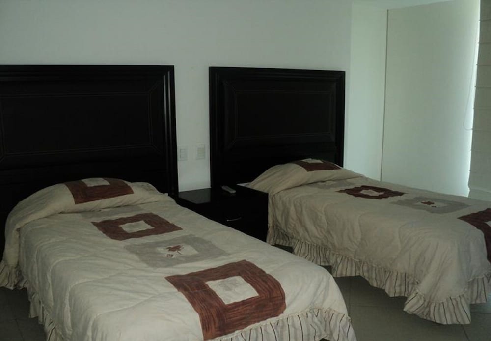 Family Apartment, 3 Bedrooms photo 1