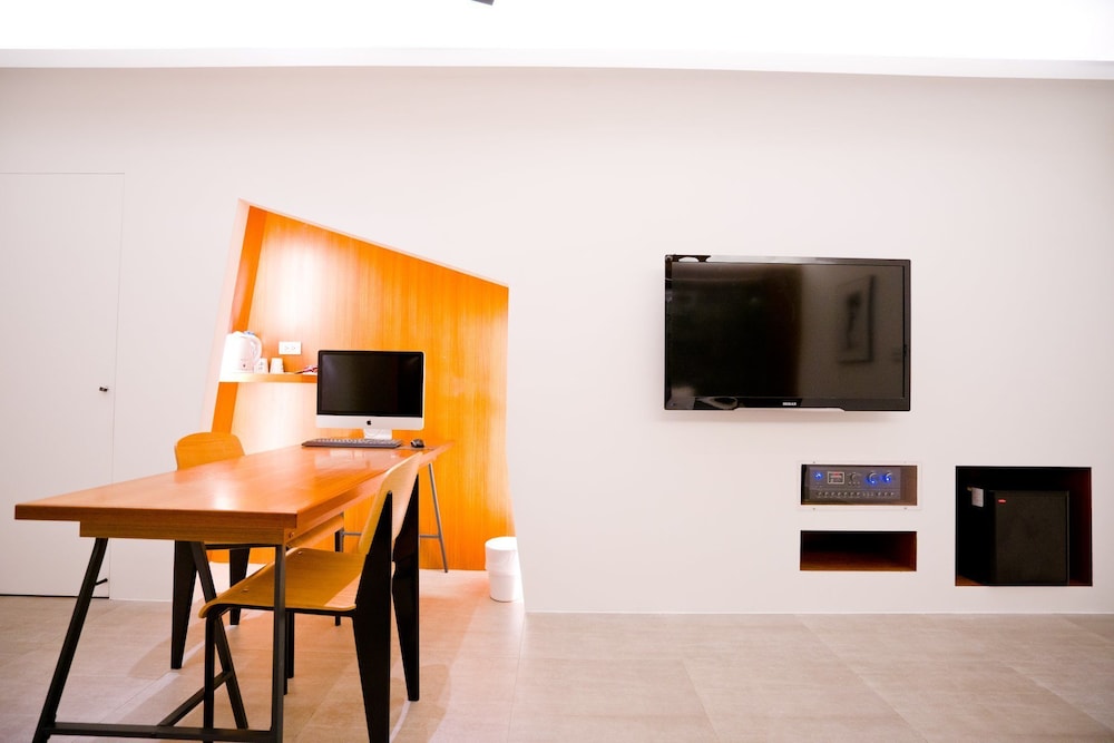 Superior Double Room (610)