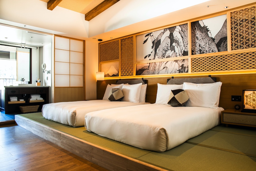 Suite, 2 Twin Beds, River View (Private Hot Spring) - Photo 2