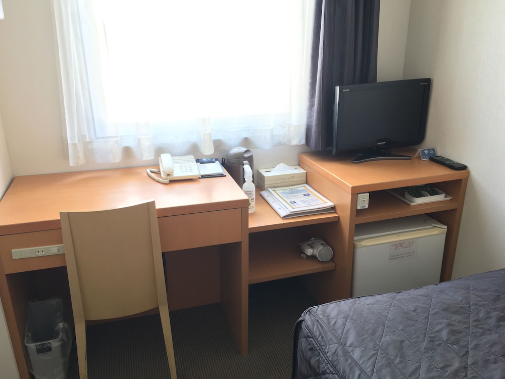 Petit Twin, 1 Single Bed and 1 Extra Bed, Non Smoking photo 3