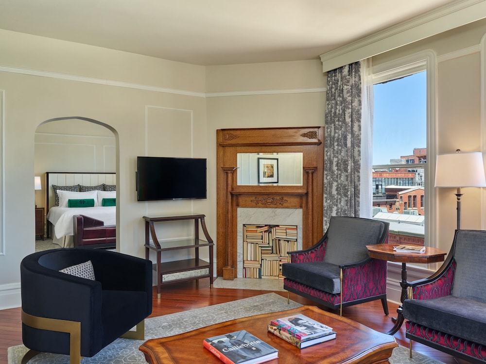 Presidential Suite