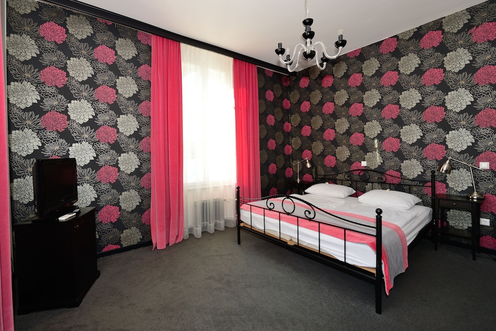 Suite, 1 Bedroom, Balcony, Lakeside photo 2
