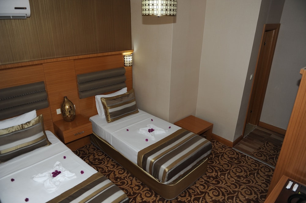 Standard Twin Room photo 1