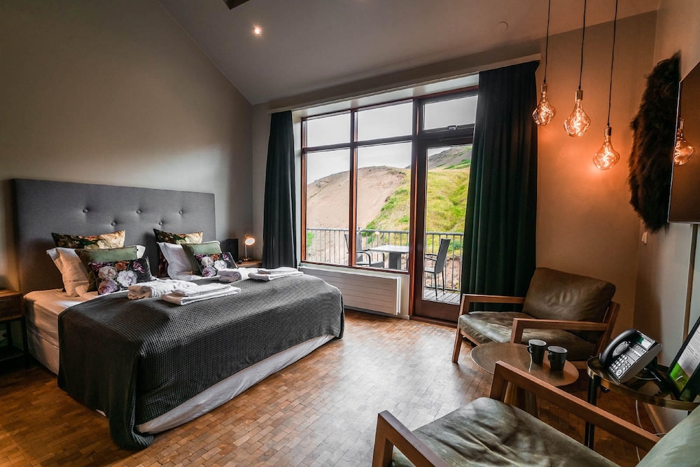 Superior Double Room, River View