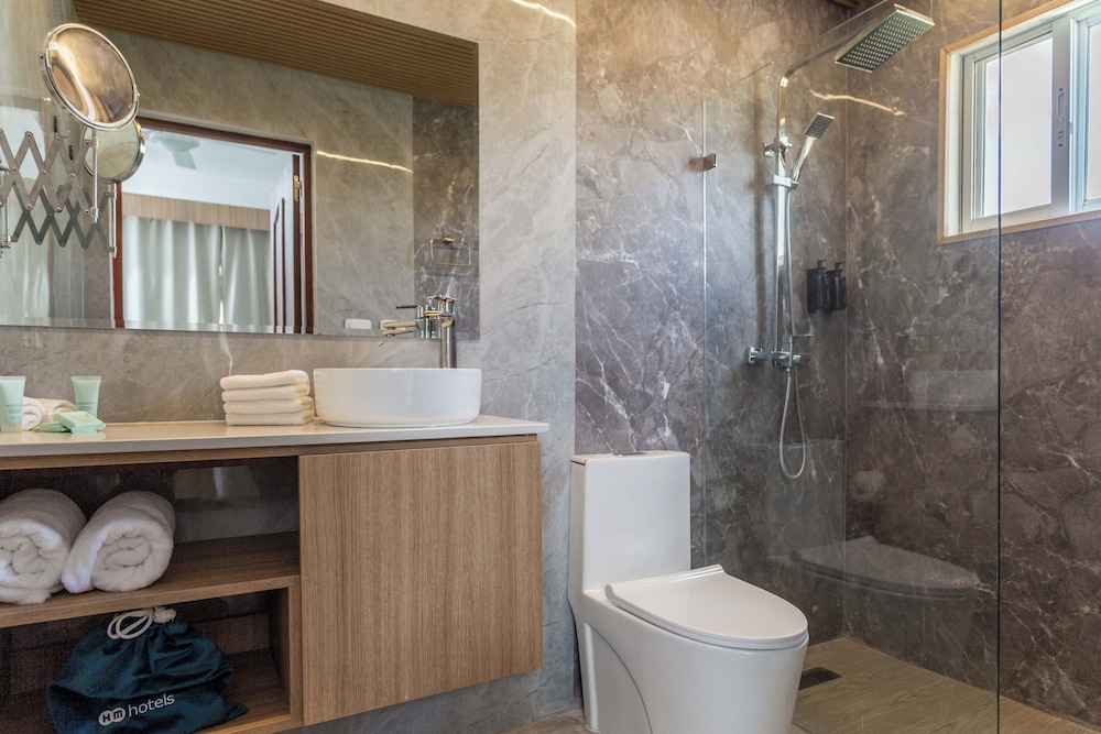 Double Room - Photo 7