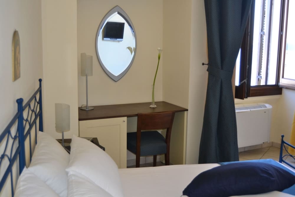 Panoramic Triple Room, Sea View photo 1