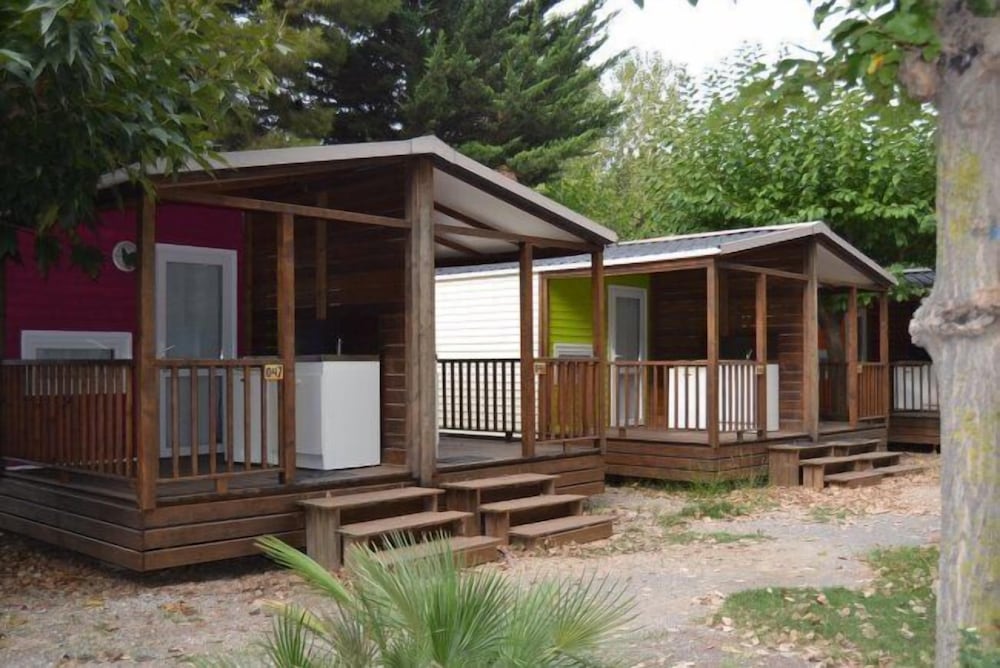Mobile Home, Multiple Beds (Twin) photo 3