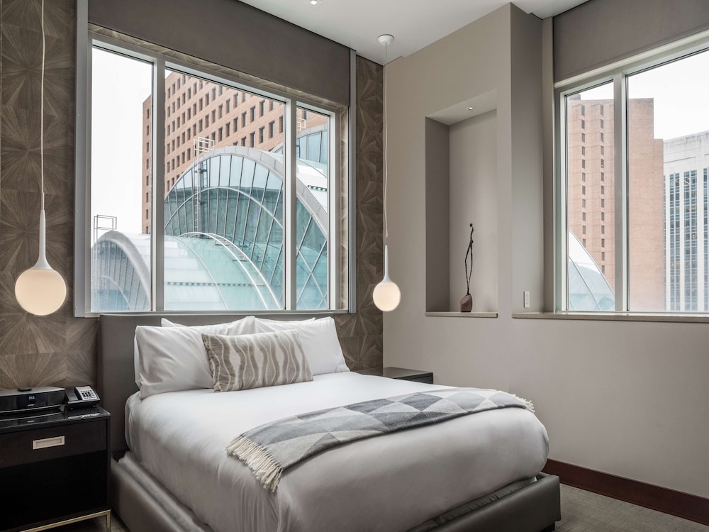 Suite, 1 King Bed (Modernism Collection) - Photo 1