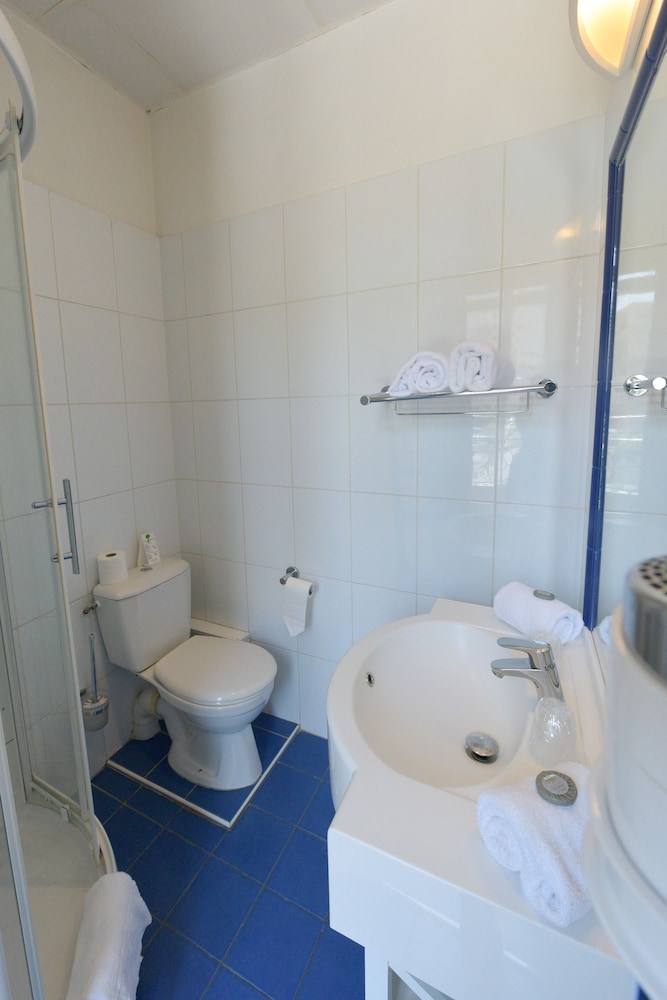Superior Double Room, 1 Queen Bed, Non Smoking photo 3