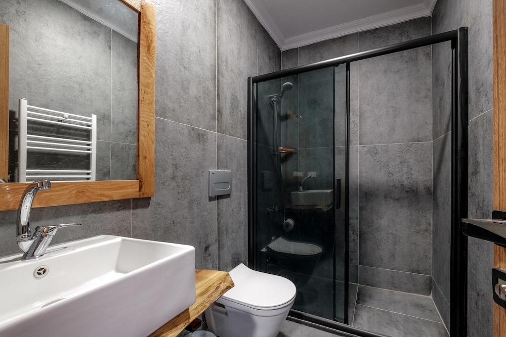 Standard Double Room, River View photo 3