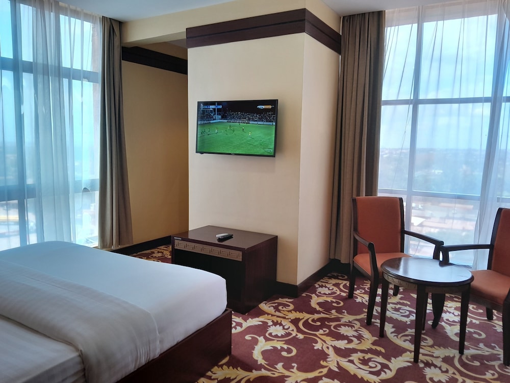 Deluxe Double Room, City View