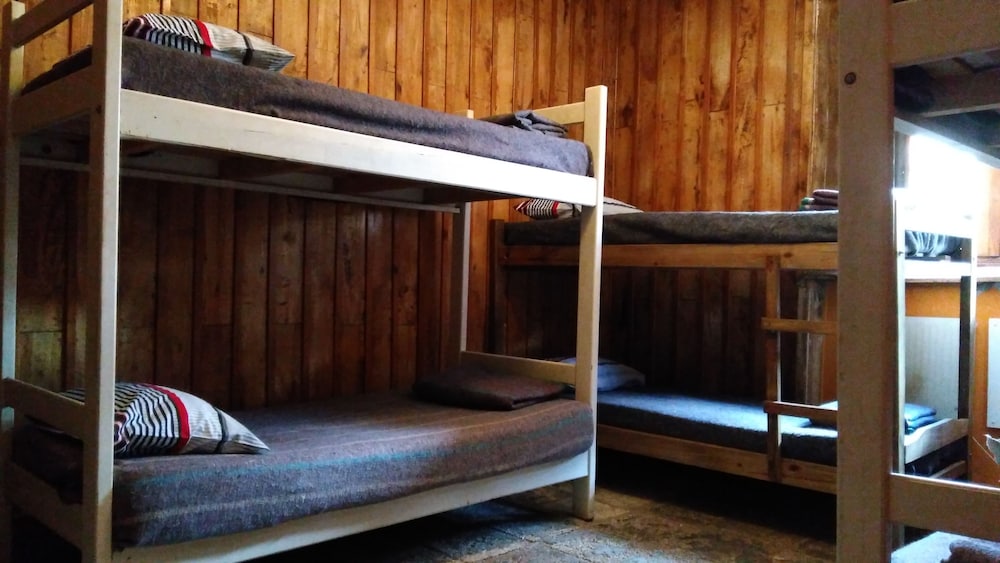 Shared Dormitory, Mixed Dorm, Shared Bathroom (6 People) photo 1