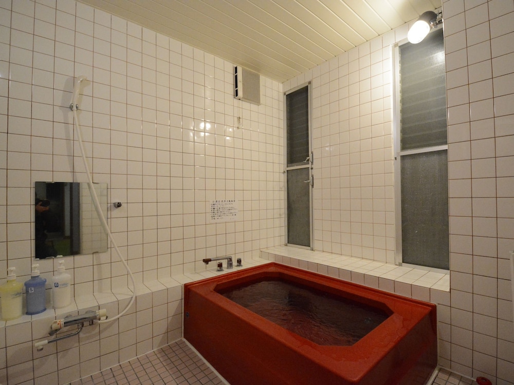 Forth Room, Shared Bath Room photo 2