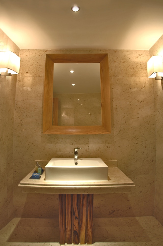 Sensatori Suite