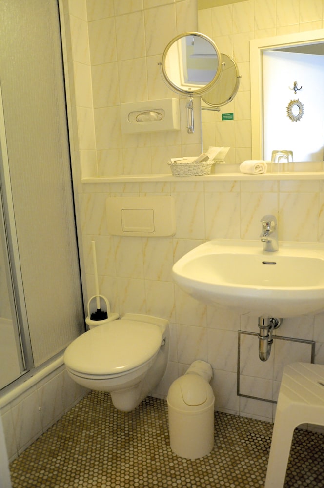 Single Room, Lake View photo 2