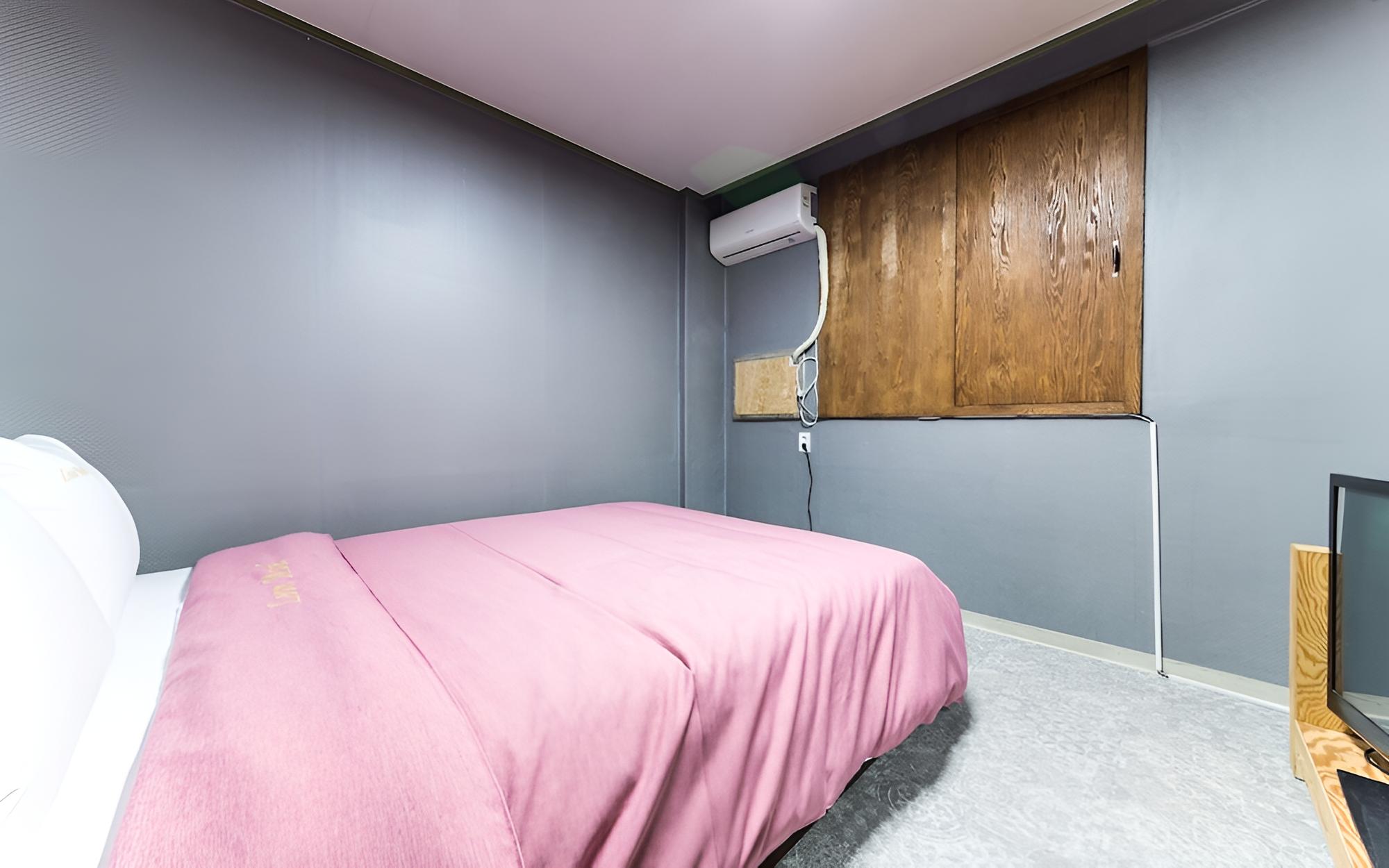 Room (Standard room (bed room)) photo 2