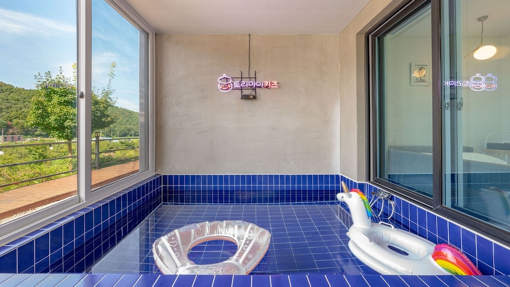 Basic Room, 1 Bedroom (poolvilla(random1)) - Photo 11