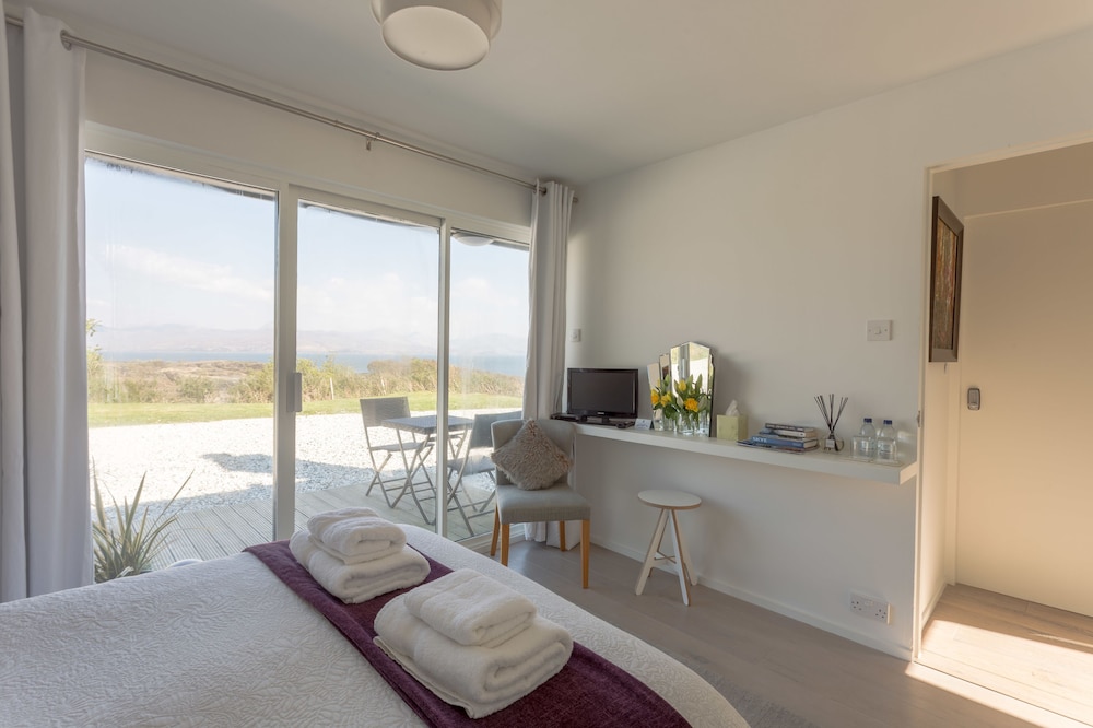 Classic Double Room, 1 Double Bed, Sea View photo 3